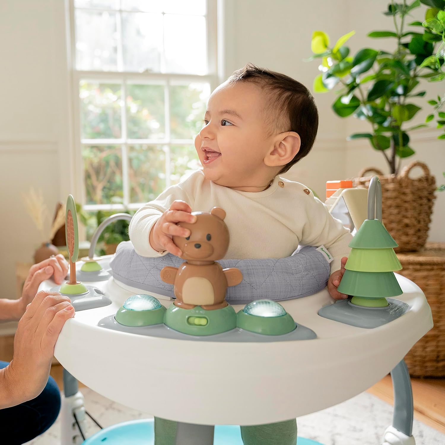 Ingenuity Spring & Sprout 2-in-1 Activity Center — Photograph 8 of 9