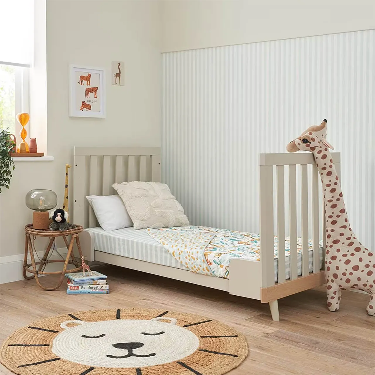 Tutti Bambini Hygge Mini Cot Bed — Photograph 2 of 8