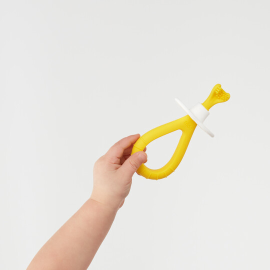 Fridababy - Training Toothbrush With Soft Silicone Bristles — Photograph 2 of 6