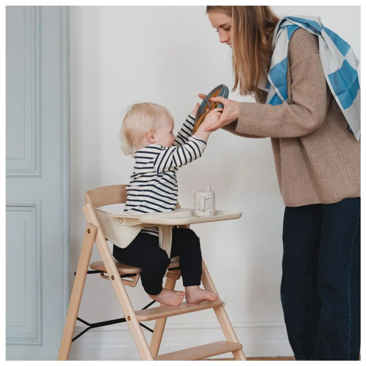 Kaos Klapp Recycled High Chair With Safety Rail & Food Tray - Desert Sand — Photograph 6 of 8